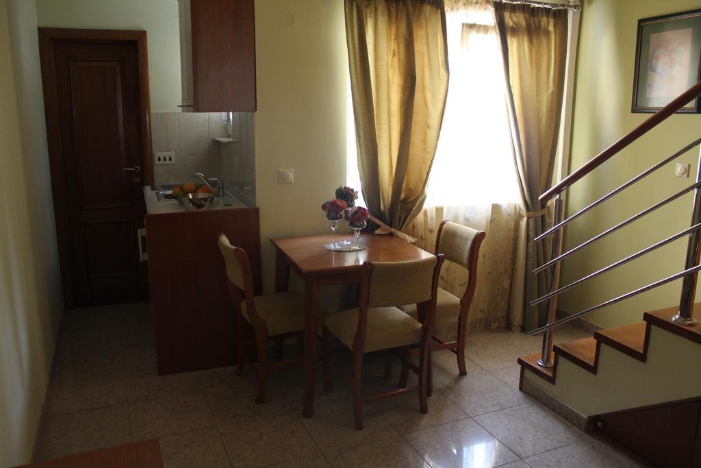 Tazex Apartments Херцег-Нови Номер фото