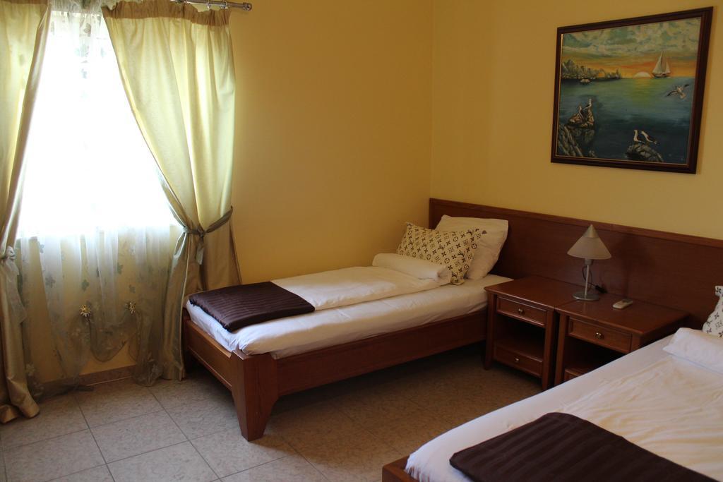 Tazex Apartments Херцег-Нови Номер фото